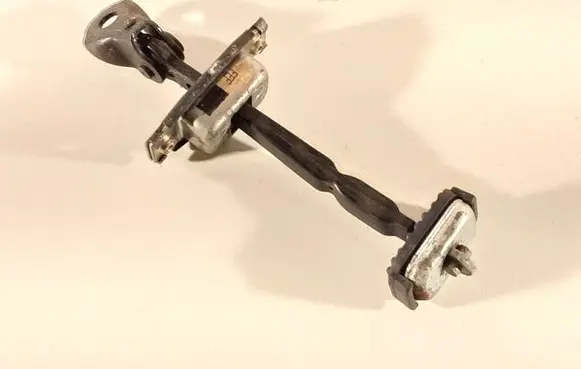 Honda Civic Rear door check strap stopper