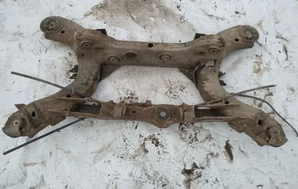 Chrysler 300 - 300C Rear subframe 