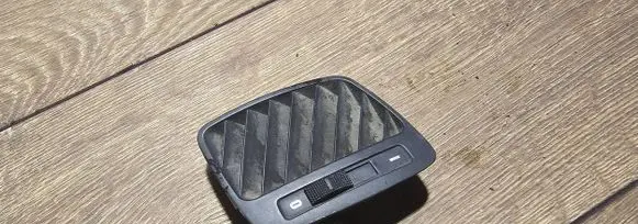 Audi A6 S6 C5 4B Dash center air vent grill 4b0819793