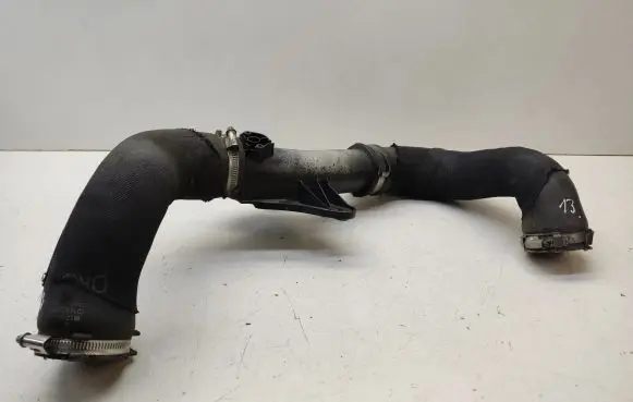 Audi A5 8T 8F Intercooler hose/pipe 8K0145737 8K0145737H 8K0145673