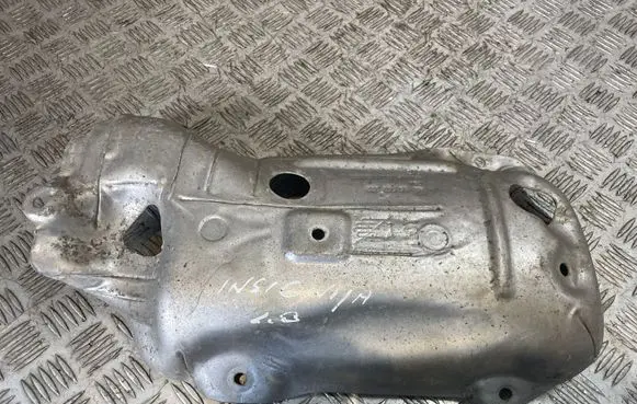 Exhaust heat shield
