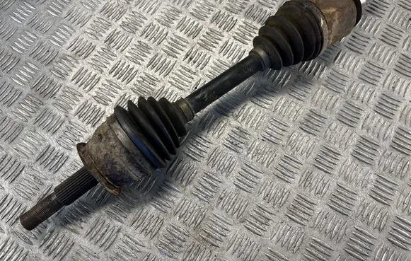 Nissan Pathfinder R51 Front driveshaft