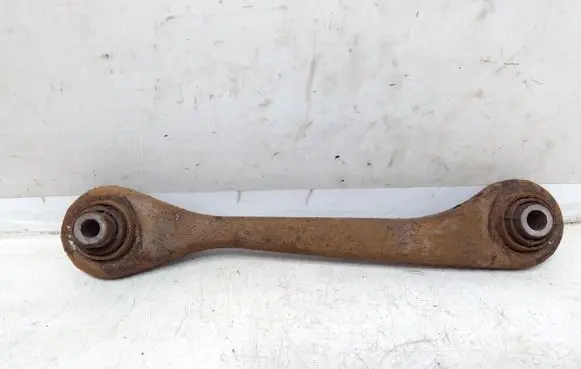 Volkswagen PASSAT B7 Rear control arm