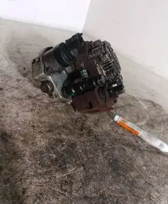 Renault Espace - Grand espace IV Fuel injection high pressure pump 8200108225 0445010075 037472