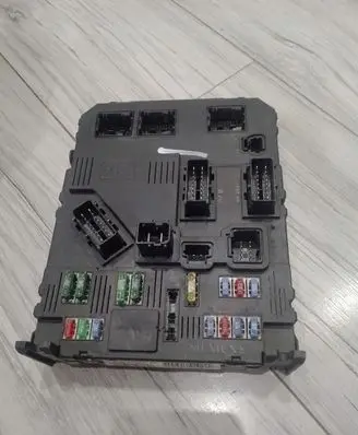 Peugeot 407 Comfort/convenience module BSI