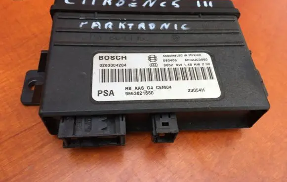 Mitsubishi Pajero Parking PDC control unit/module MR400420
