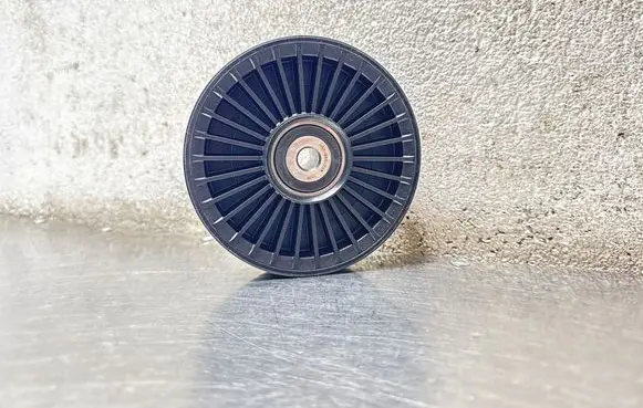 Opel Vectra C Belt tensioner pulley 064983749 532010810