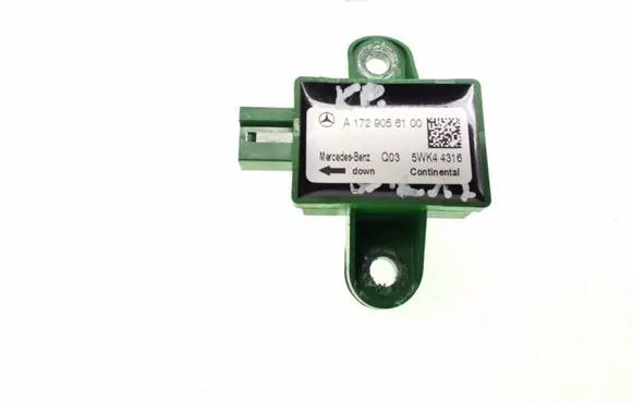 Mercedes-Benz E W212 Airbag deployment crash/impact sensor A1729056100