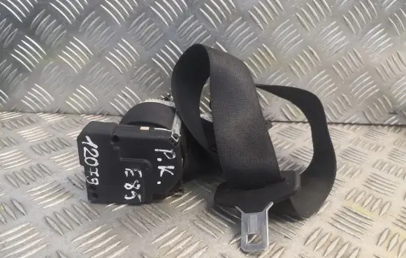 BMW Z4 E85 E86 Front seatbelt S1701687506
