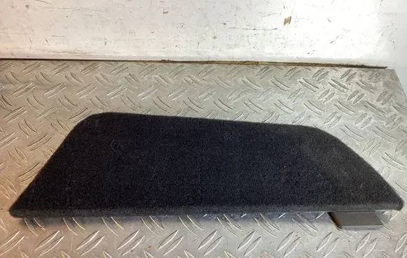 Lexus RX 450H Other trunk/boot trim element 5841748040