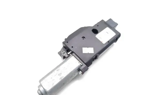 Mitsubishi Outlander Sunroof motor/actuator 1724414 WR07E001AH