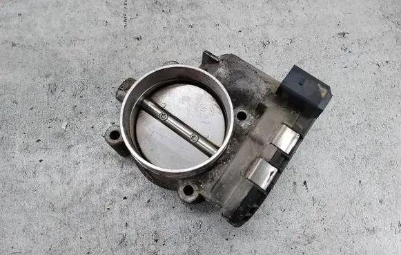 Audi A6 S6 C6 4F Throttle body valve 079133062C