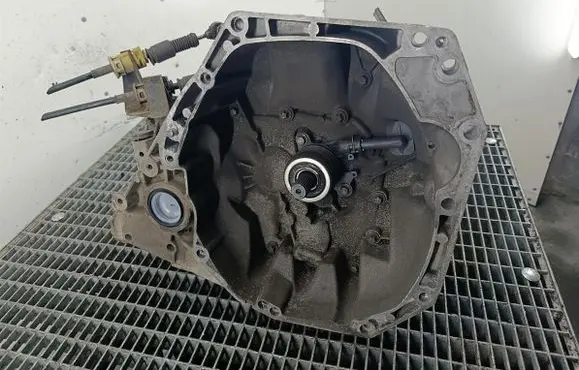 Nissan Tiida C11 Manual 5 speed gearbox JH3141