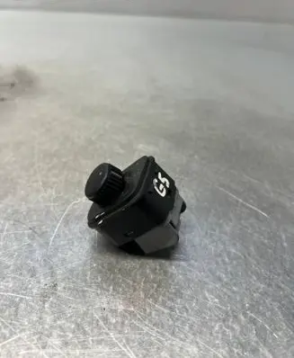 Volkswagen Golf V Wing mirror switch 1k0959565f