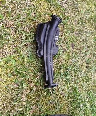 Volvo XC70 Intake resonator 1029183 U37DA