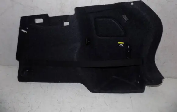 Volvo XC40 Trunk/boot side trim panel 31484940