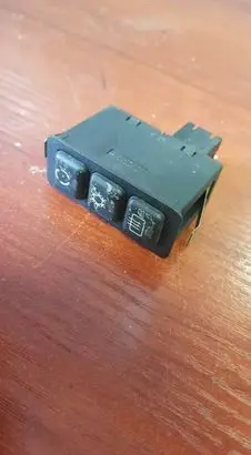 Windscreen/window heater switch