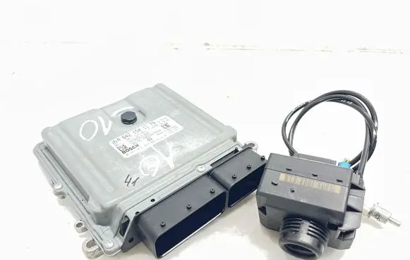 Mercedes-Benz E W211 Engine ECU kit and lock set A6421501179 2115452308