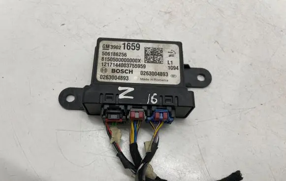 Opel Zafira C Other control units/modules 39021659