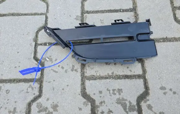 BMW X3 G01 Front bumper lower grill 7459519