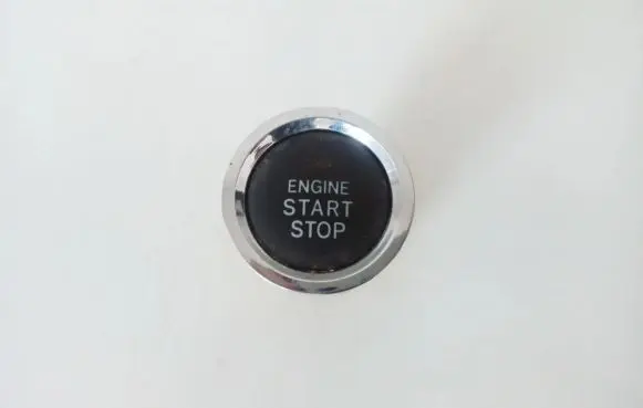 Toyota Corolla Verso AR10 Engine start stop button switch 15a710 681-2f87b