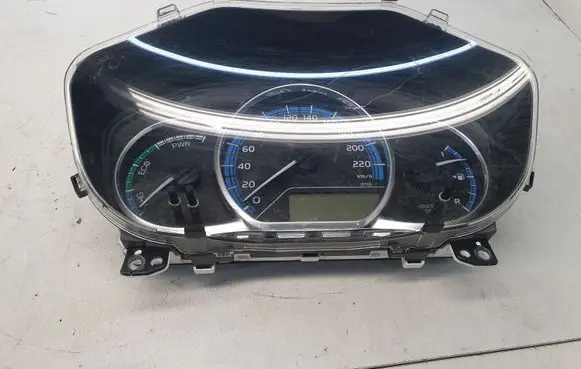 Toyota Yaris Speedometer (instrument cluster) 838000U390