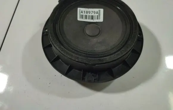 Hyundai i30 Front door speaker 963302H000 96330-2H000