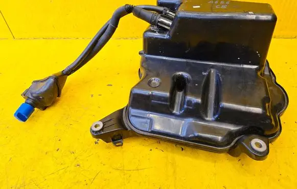 Audi A6 S6 C8 4K AdBlue liquid reservoir 4K0131878M