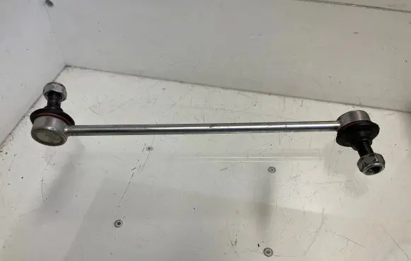 Front anti-roll bar/stabilizer link