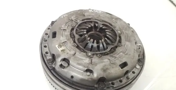 Mazda 6 Clutch set kit R2A116610B 100310021106 52100