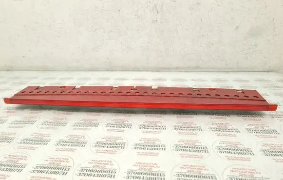 Audi A8 S8 D3 4E Third/center stoplight 4E0945097