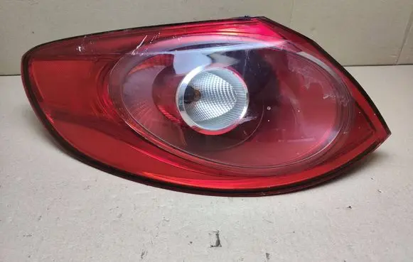 Volkswagen PASSAT CC Rear/tail lights