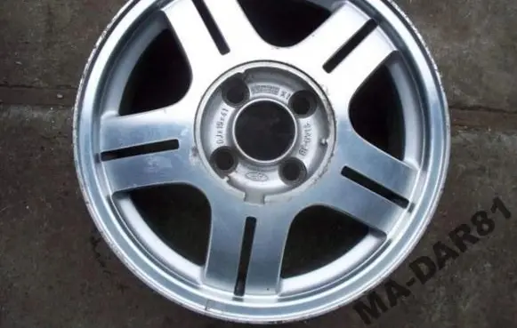 Ford Fiesta R15 alloy rim 