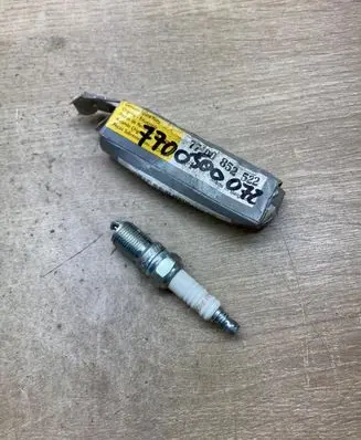 Renault Master I Spark plug 7700500072 S281YC