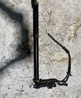 Toyota RAV 4 (XA40) Rear window strut damper 6891042040 5101510789