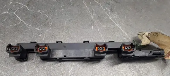 Renault Clio I Fuel injectors set 7700846048