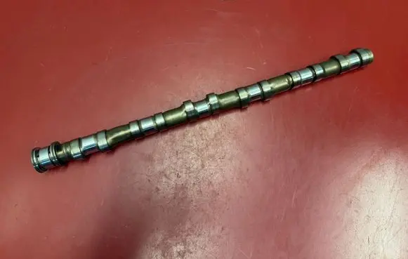 BMW X3 F25 Camshaft 7576160 11317576160