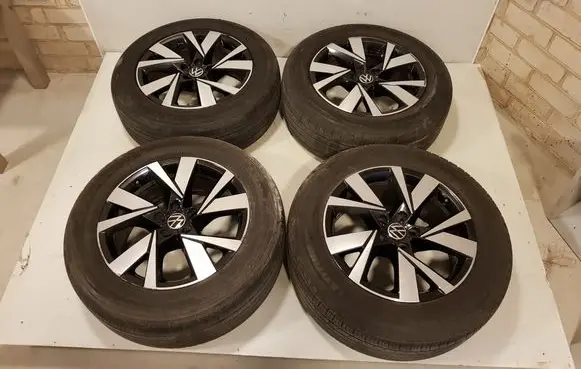 Volkswagen Atlas Cross Sport R18 alloy rim 3CM601025 3CM601025B