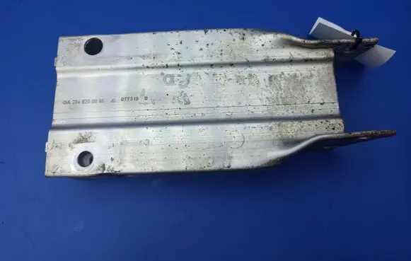 Mercedes-Benz C W204 Front bumper shock/impact absorber A2046200995 07T318B