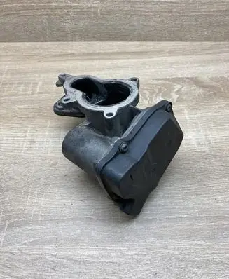 Audi A4 S4 B6 8E 8H EGR valve 03G131501Q