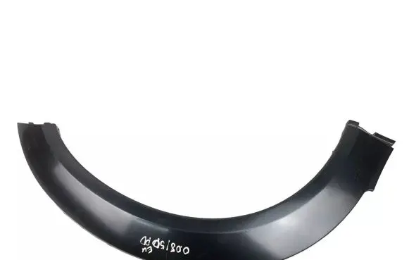 Subaru Outback Front arch trim 