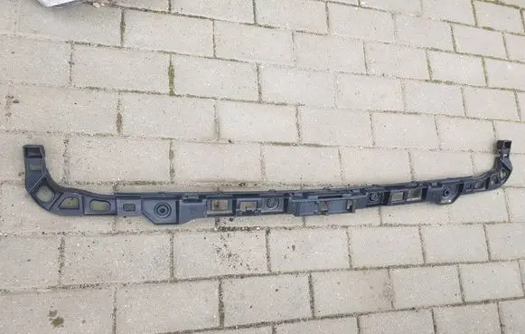 Volkswagen Golf VI Rear bumper mounting bracket 5K6807863