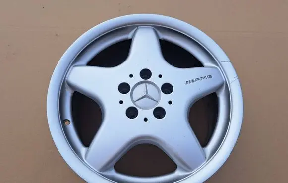 Mercedes-Benz SLK R170 R17 alloy rim A1704011102