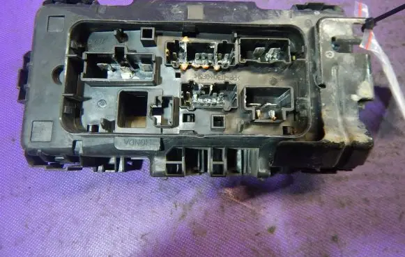 Honda Civic Fuse box set S6FM4