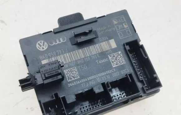 Audi A4 S4 B8 8K Door control unit/module 8K0959793J 8K0959793E 8K0959793F