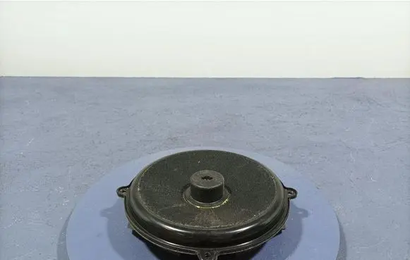 Mazda CX-7 Subwoofer speaker EG2366960