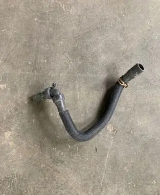 Engine coolant pipe/hose