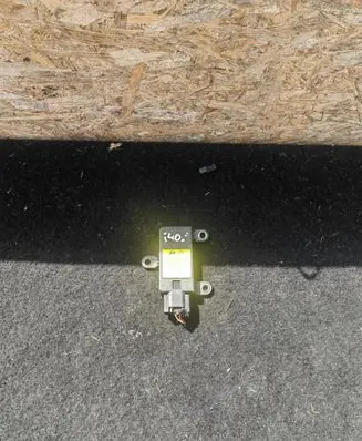 Hyundai i40 ESP acceleration yaw rate sensor 956902T250