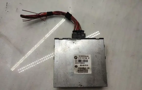 Volkswagen Jetta V Voltage converter inverter 9127088