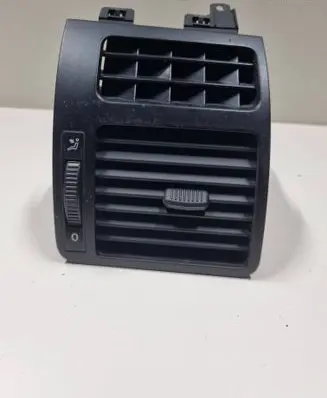 Volkswagen Touran I Dashboard side air vent grill/cover trim 1T0819704B